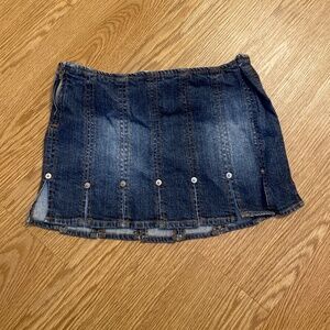 SMALL DENIM MINI SKIRT